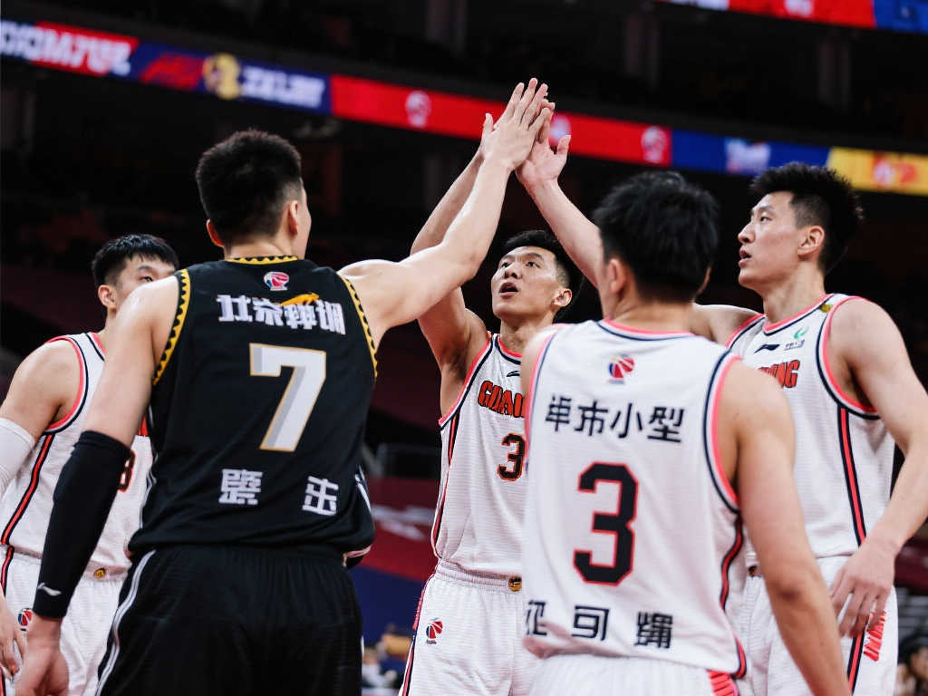 还让泰山可 还让泰山可